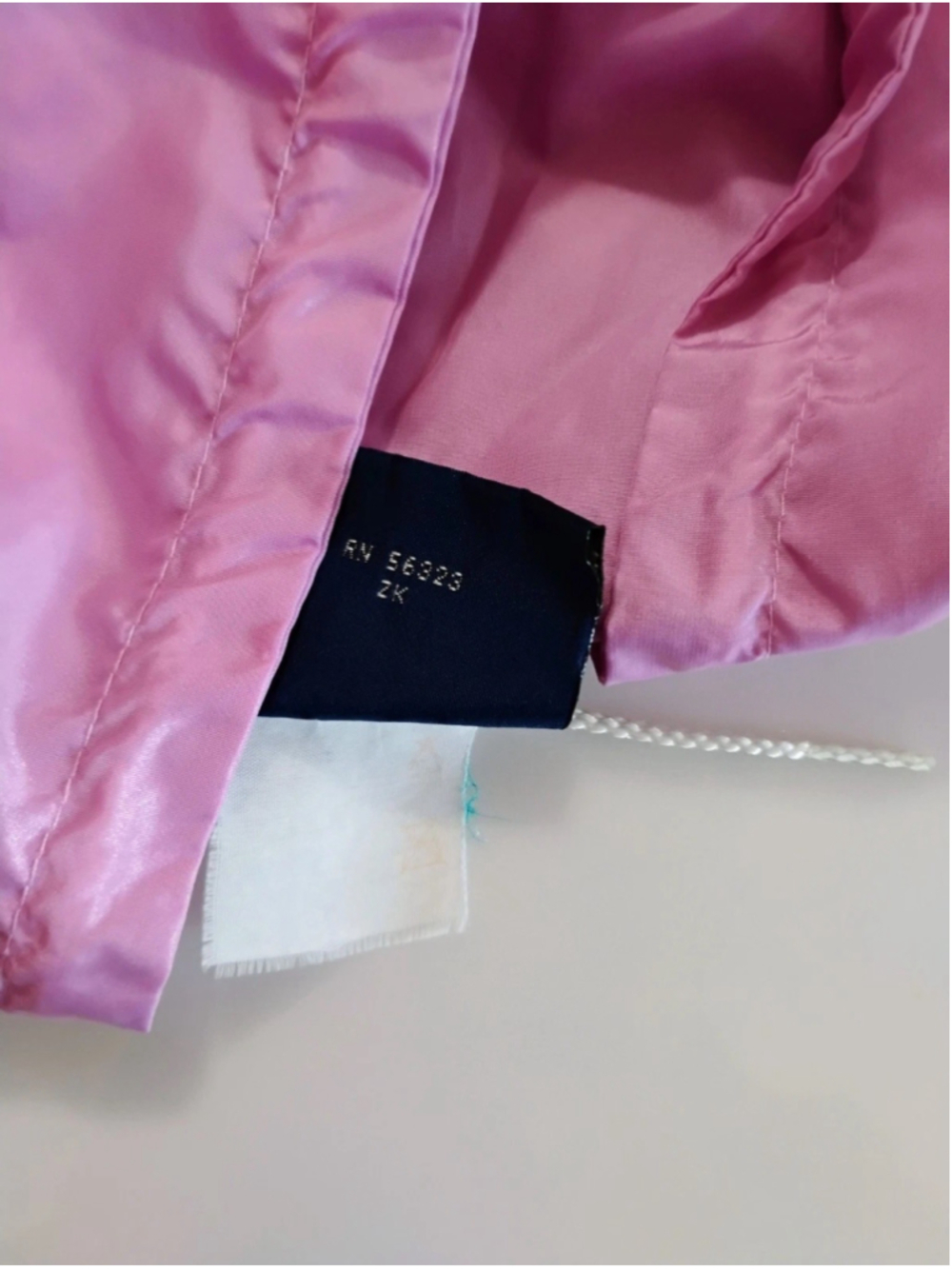 Vintage 80s Nike Windbreaker Pink Windbreaker Pullover lightweight 
Youth? Small - Picture 5 of 8
